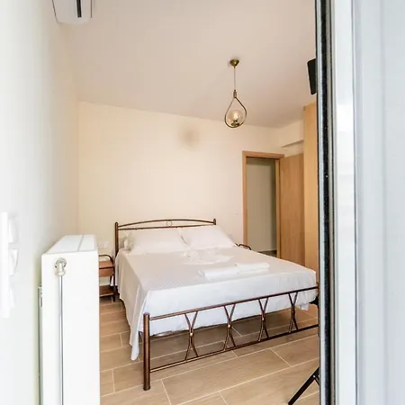 Iaira Apartment Athens Exterior photo